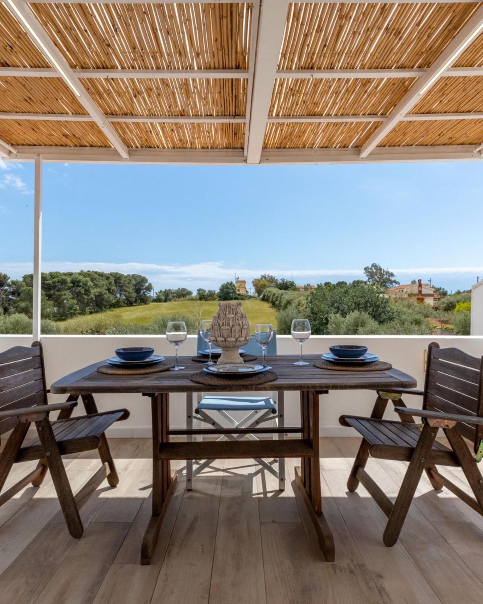 Romantic House Terrazza Vista Mare Санта-Мария-дель-Фокалло Экстерьер фото